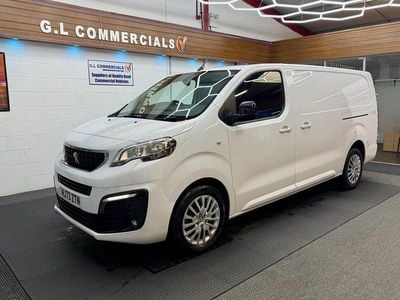 Used Peugeot Expert Premium 102 HP (75 kW) 2023 White Van