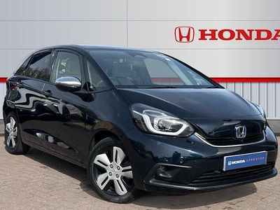 Begagnad Honda Jazz Hybrid 109 HK (80 kW) 2022 Blå Halvkombi