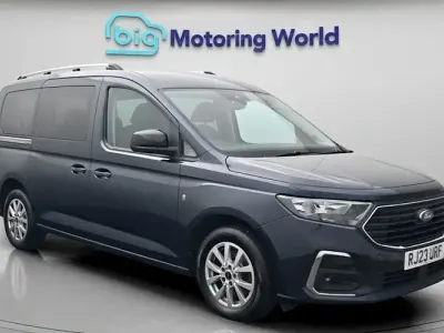 Used Ford Tourneo