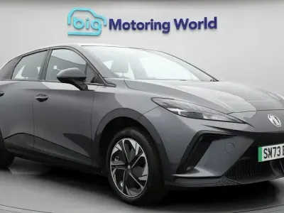 Used MG MG4 EV SE 125 kW (170 HP) 2024 Grey Hatchback