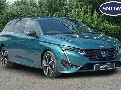 Used Peugeot 308 SW GT 136 HP (100 kW) 2025 Blue Estate