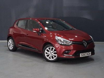 Red Used 2017 Renault Clio IV Dynamique Hatchback | £7,498 (Fair price)