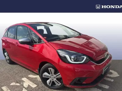 Used Honda Jazz Hybrid 109 HP (80 kW) 2020 Red Hatchback
