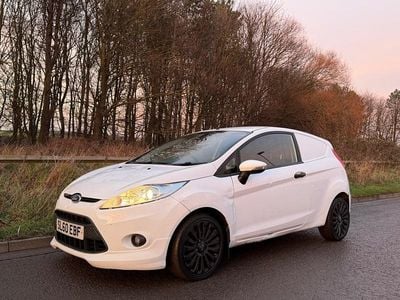 Used Ford Fiesta Sport 2010 White Hatchback