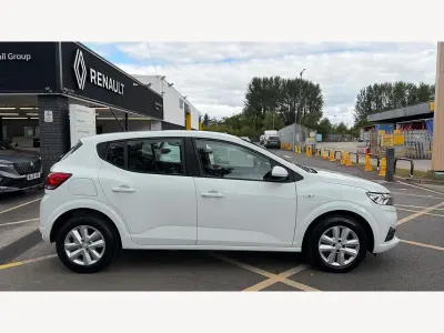 Used Dacia Sandero Comfort 2022 White Hatchback