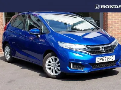 Used Honda Jazz SE 102 HP (75 kW) 2018 Blue Hatchback