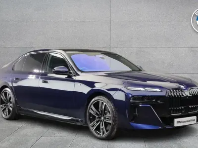 Used BMW 750e M Sport 482 HP (354 kW) 2024 Blue Sedan