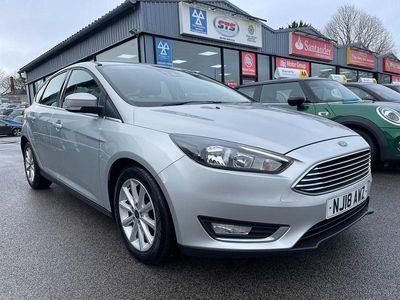 Used Ford Focus Titanium 125 HP (91 kW) 2018 Silver Hatchback