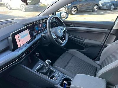 Used VW Golf VIII Active 150 HP (110 kW) 2022 White Hatchback