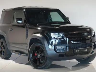 Used Land Rover Defender S 250 HP (183 kW) 2023 Black SUV