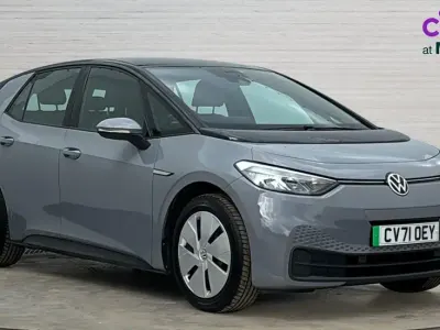 Usado VW ID.3 Pure 110 kW (150 CV) 2022 Gris Utilitario