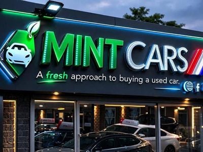 Used Land Rover Range Rover HSE Dynamic 306 HP (225 kW) 2015 White SUV