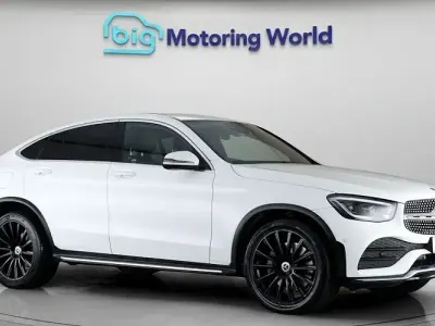 Used Mercedes GLC220 AMG Line Premium 194 HP (142 kW) 2021 White SUV