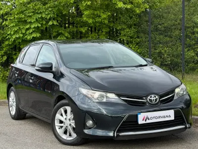 Used Toyota Auris