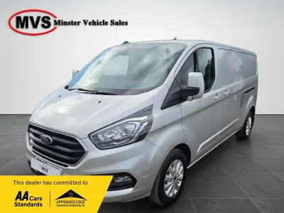 Used Ford Transit Custom Limited 130 HP (95 kW) 2023 Silver Van