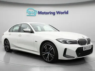Begagnad BMW 330e M Sport 292 HK (214 kW) 2023 Vit Sedan
