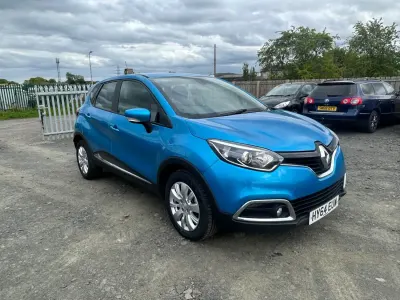Second-hand Renault Captur Expression+ 2014 Albastru SUV