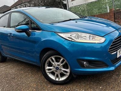 Used Ford Fiesta Zetec 2016 Blue Hatchback