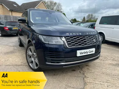 Used Land Rover Range Rover Vogue SE 404 HP (297 kW) 2018 Blue SUV