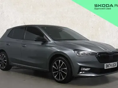 Usado Skoda Fabia Monte Carlo 116 HP (85 kW) 2025 Cinzento Citadino