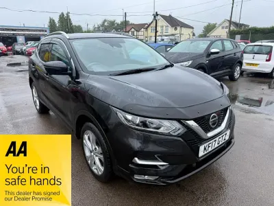 Used Nissan Qashqai N-Connecta 110 HP (80 kW) 2017 Black SUV