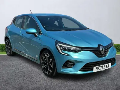 Used Renault Clio V Version S 90 HP (66 kW) 2021 Blue Hatchback