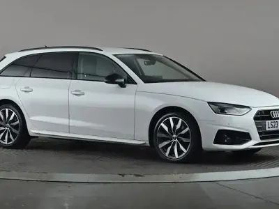 Used Audi A4 Sport 150 HP (110 kW) 2022 White Estate