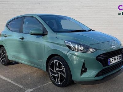 Used Hyundai i10 Premium 79 HP (58 kW) 2024 Green Hatchback