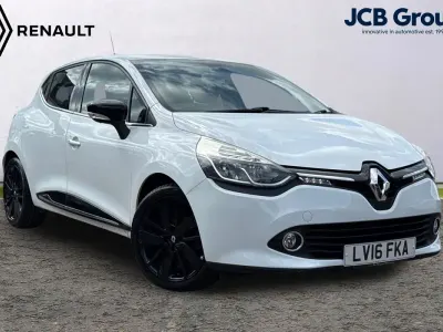 Used Renault Clio Dynamique 90 HP (66 kW) 2016 White Hatchback