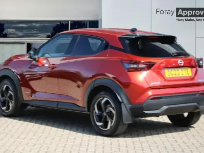 Used Nissan Juke N-Connecta 143 HP (105 kW) 2023 Red SUV