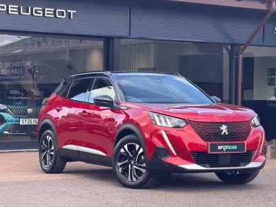 Käytetty Peugeot e-2008 GTi 100 kW (136 HP) 2023 Punainen Katumaasturi
