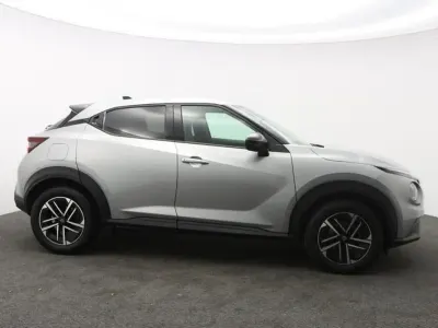 Used Nissan Juke N-Connecta 114 HP (83 kW) 2025 Silver SUV