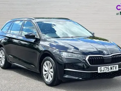 Used Skoda Octavia SE Technology 116 HP (85 kW) 2025 Black Estate