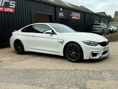 Used BMW M4 Comfort Edition 2019 White Coupe