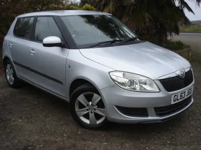Usado Skoda Fabia SE 2014 Prateado Citadino