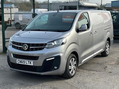 Used Vauxhall Vivaro Sportive 100 HP (73 kW) 2019 Grey MPV