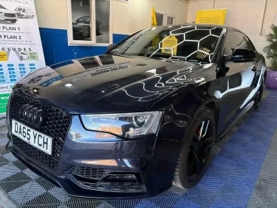 Begagnad Audi A5 S-Line 2015 Blå Sportkupé