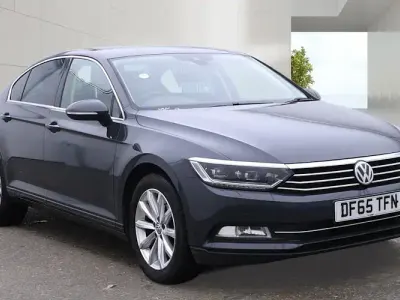 Used VW Passat Business 120 HP (88 kW) 2015 Grey Sedan