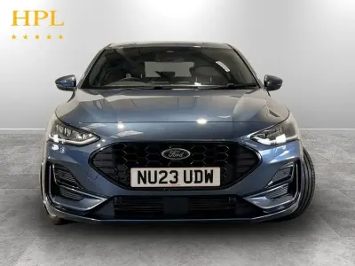 Used Ford Focus ST-Line X 125 HP (91 kW) 2023 Blue Hatchback