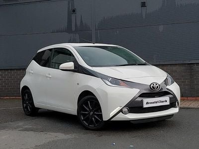 White Used 2017 Toyota Aygo x-style Hatchback | £7,498 (Fair price)