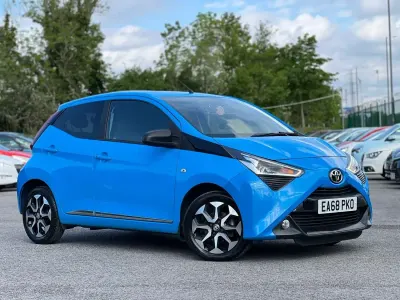 Gebraucht Toyota Aygo X-plore 2018 Blau Kleinwagen