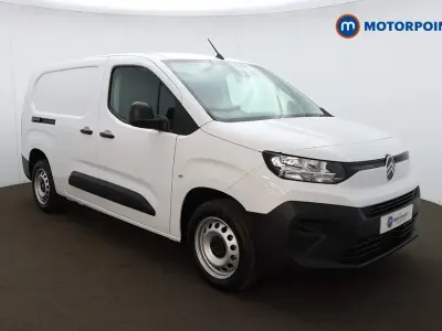 New Citroën Berlingo 100 HP (73 kW) 2026 White MPV