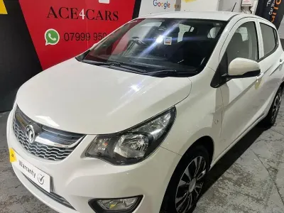Used Vauxhall Viva 75 HP (55 kW) 2017 White Hatchback