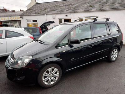Used Vauxhall Zafira Design Edition 115 HP (84 kW) 2013 Black MPV