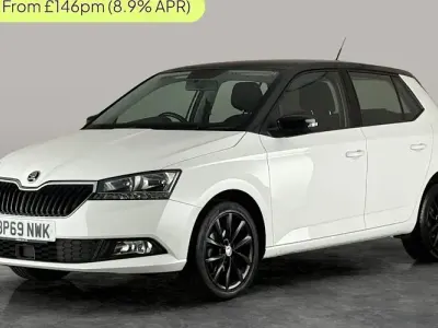 Used Skoda Fabia Colour Edition 60 HP (44 kW) 2019 White Hatchback