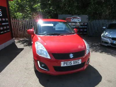 Used Suzuki Swift 94 HP (69 kW) 2015 Red Hatchback
