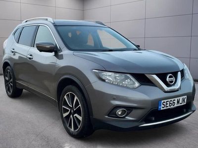 Używany Nissan X-Trail N-Vision 163 KM (119 kW) 2017 Szary SUV