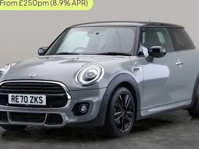 Usado Mini Cooper Hatch 136 HP (100 kW) 2020 Cinzento Citadino