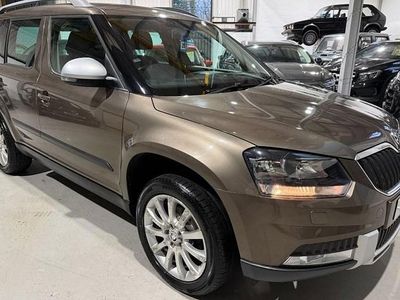 Used Skoda Yeti SE 110 HP (80 kW) 2014 Brown SUV