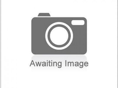 Used Vauxhall Corsa Edition 70 HP (51 kW) 2015 White Hatchback